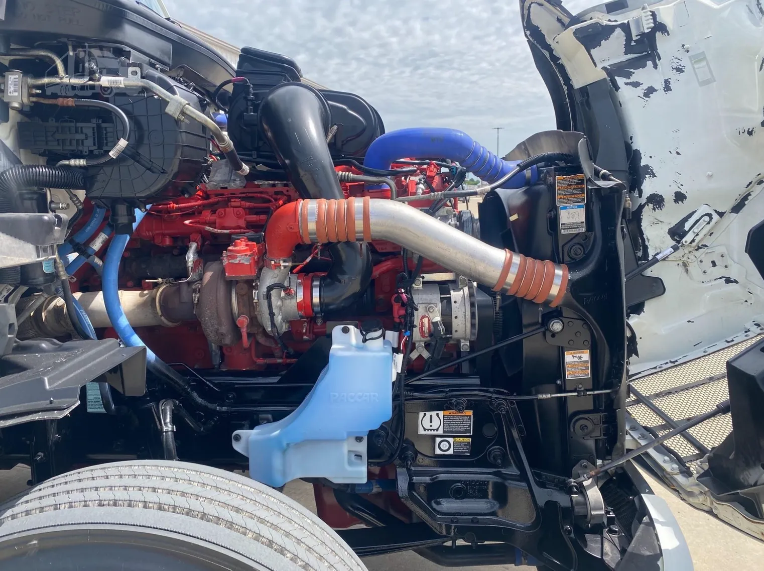 
								2022 PETERBILT 579 full									