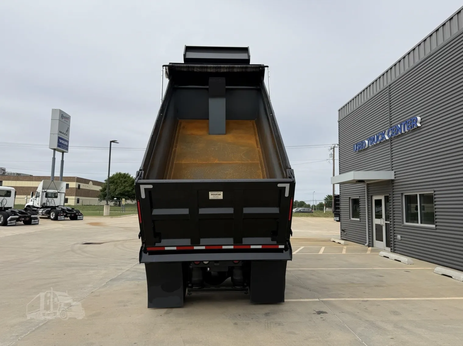 
								2021 VOLVO VNL64T300 full									