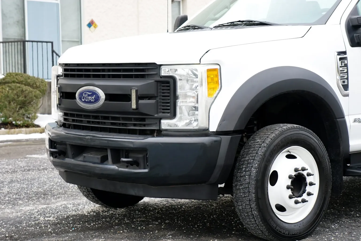 
								2017 Ford F-550 Super Duty XL full									