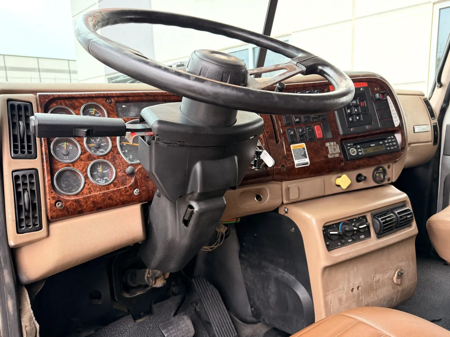 
								2006 MACK Granite CT713 full									