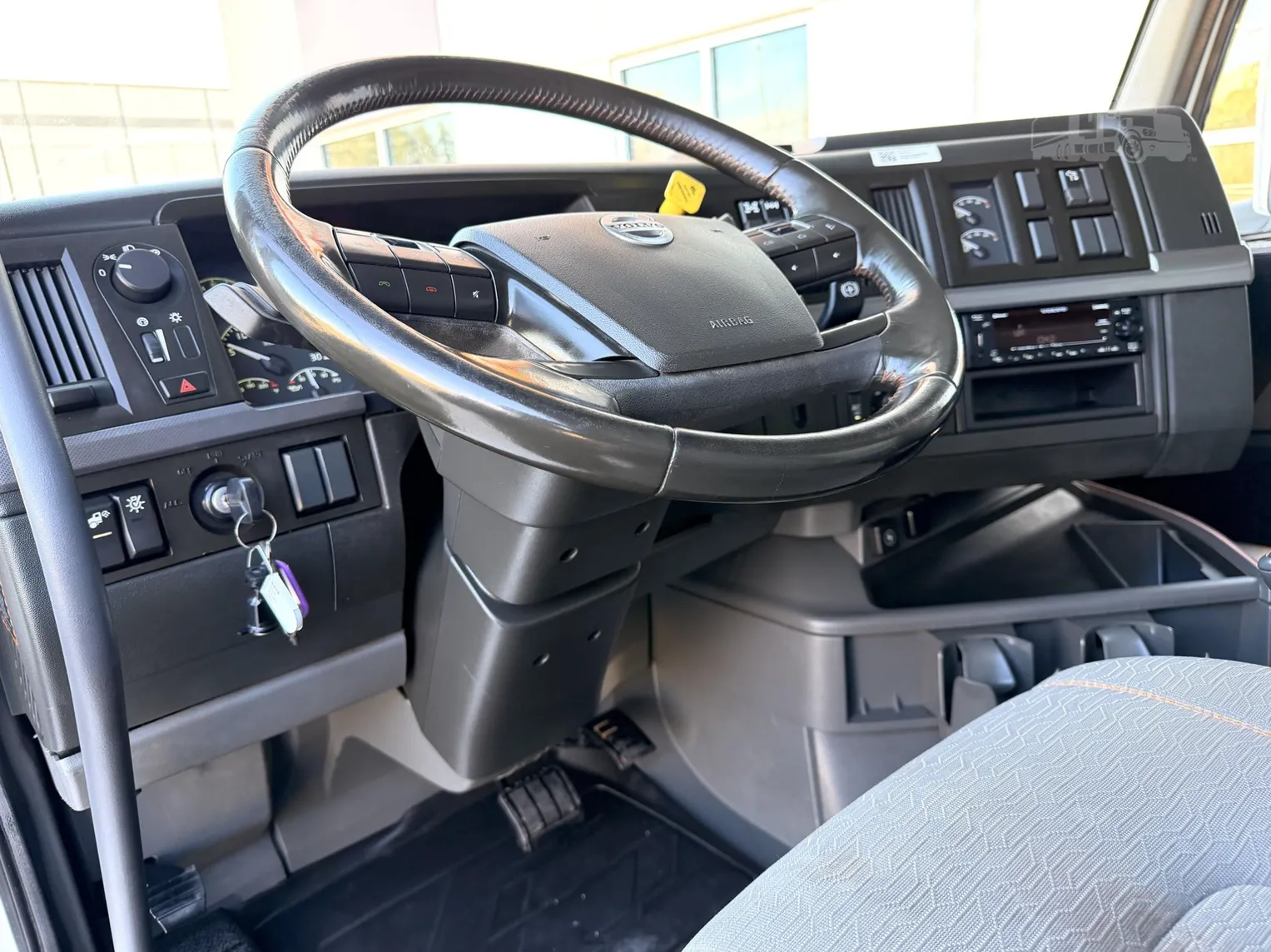
								2022 VOLVO VHD84F200 full									