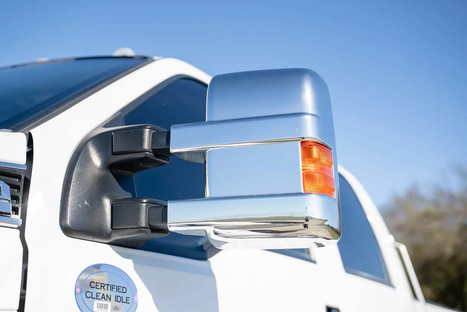 
								2017 Ford F-650 Super Duty Crew Cab full									