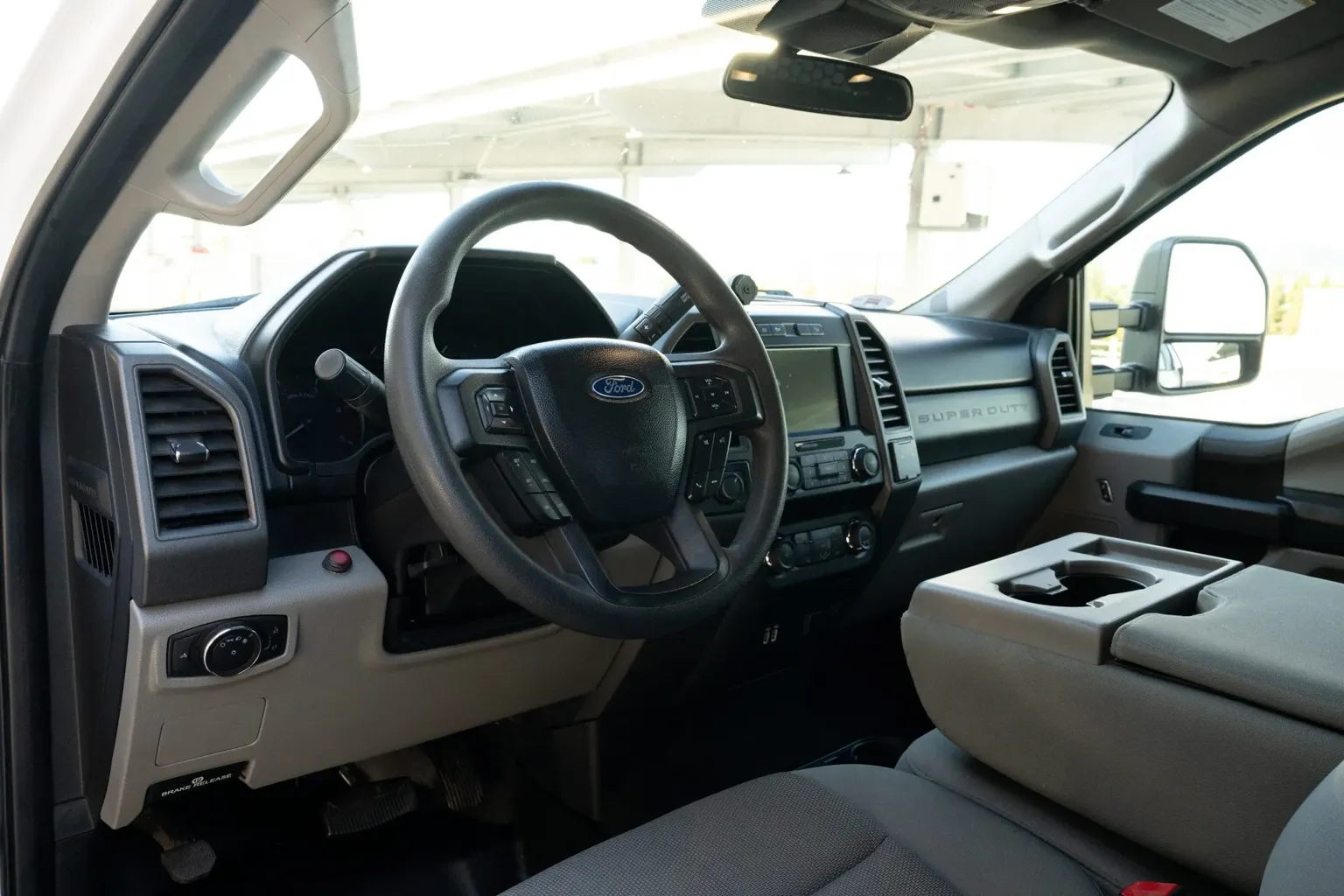 
								2020 Ford F-250 Super Duty full									
