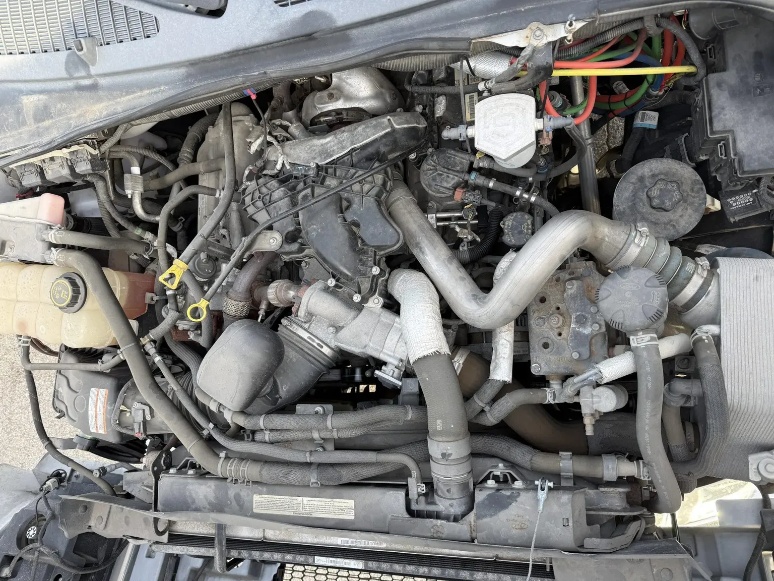 
								2017 Ford F-650 Super Duty Crew Cab full									