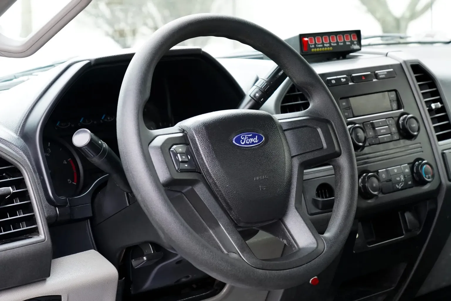 
								2017 Ford F-550 Super Duty XL full									