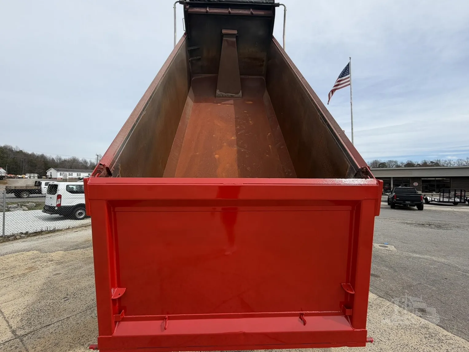
								2022 PETERBILT 567 full									