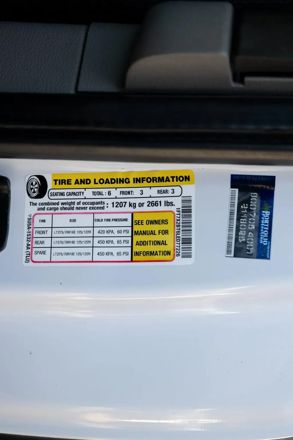 
								2020 Ford F-250 Super Duty full									