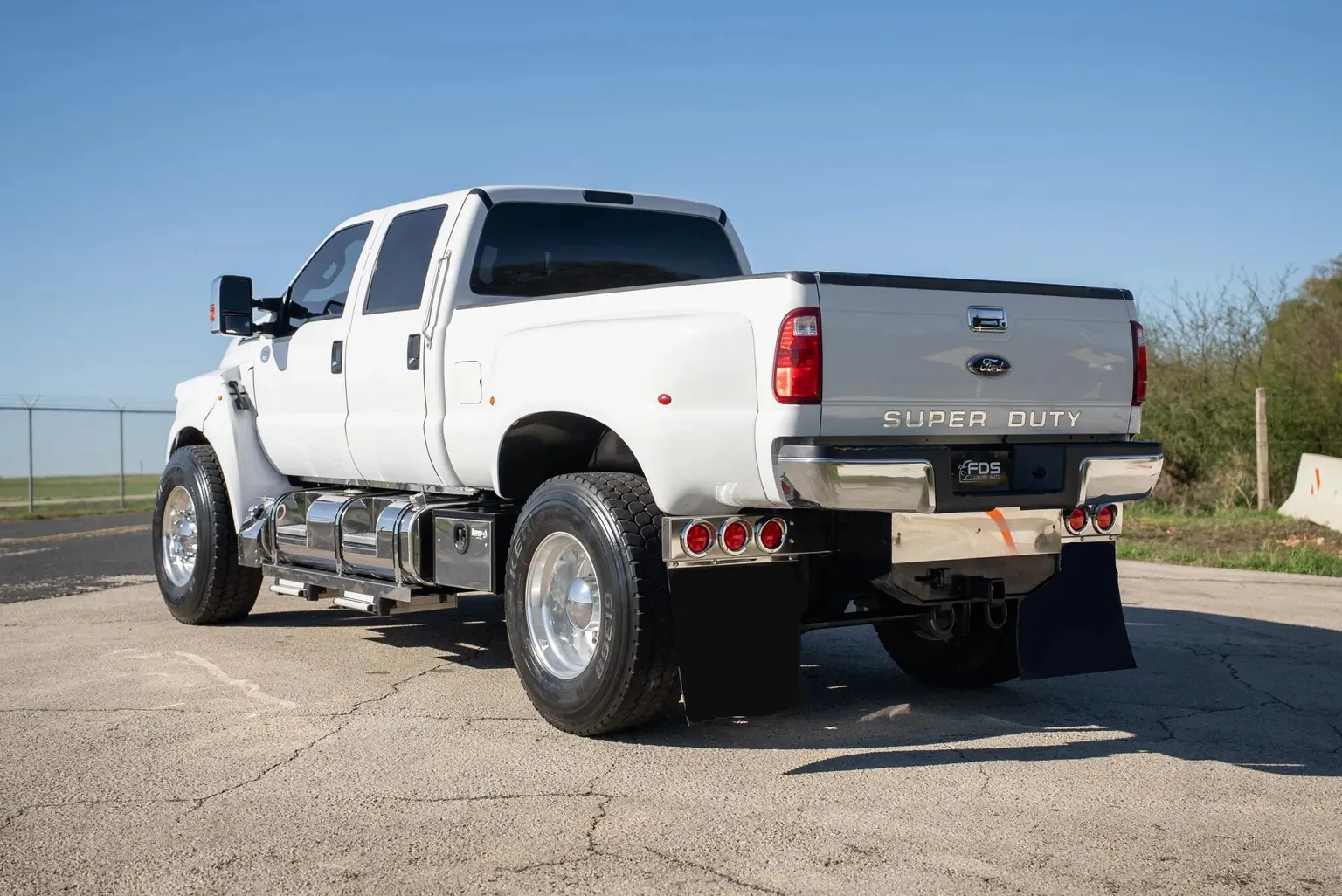 2017 Ford F-650 Super Duty Crew Cab