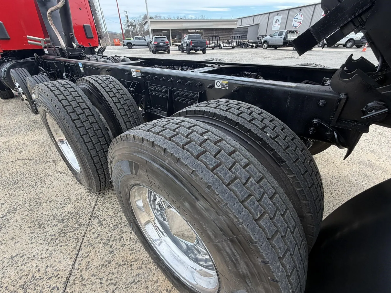 
								2022 PETERBILT 567 full									