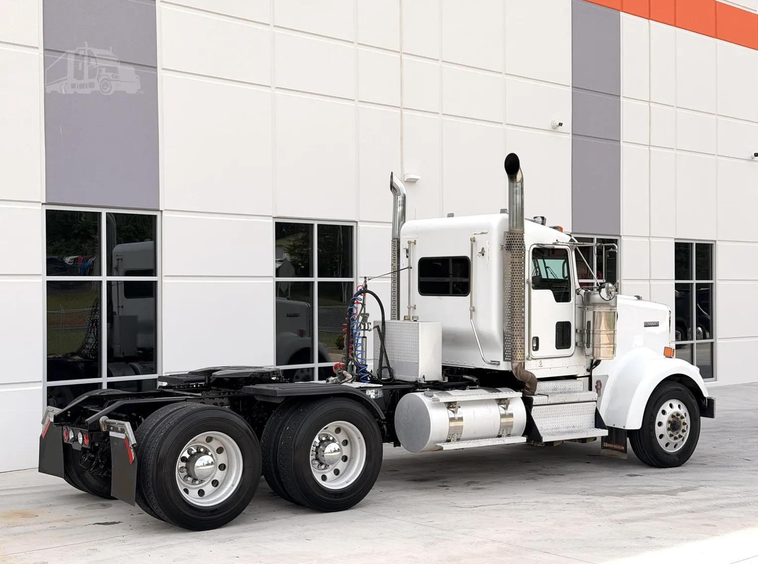 2019 KENWORTH W900
