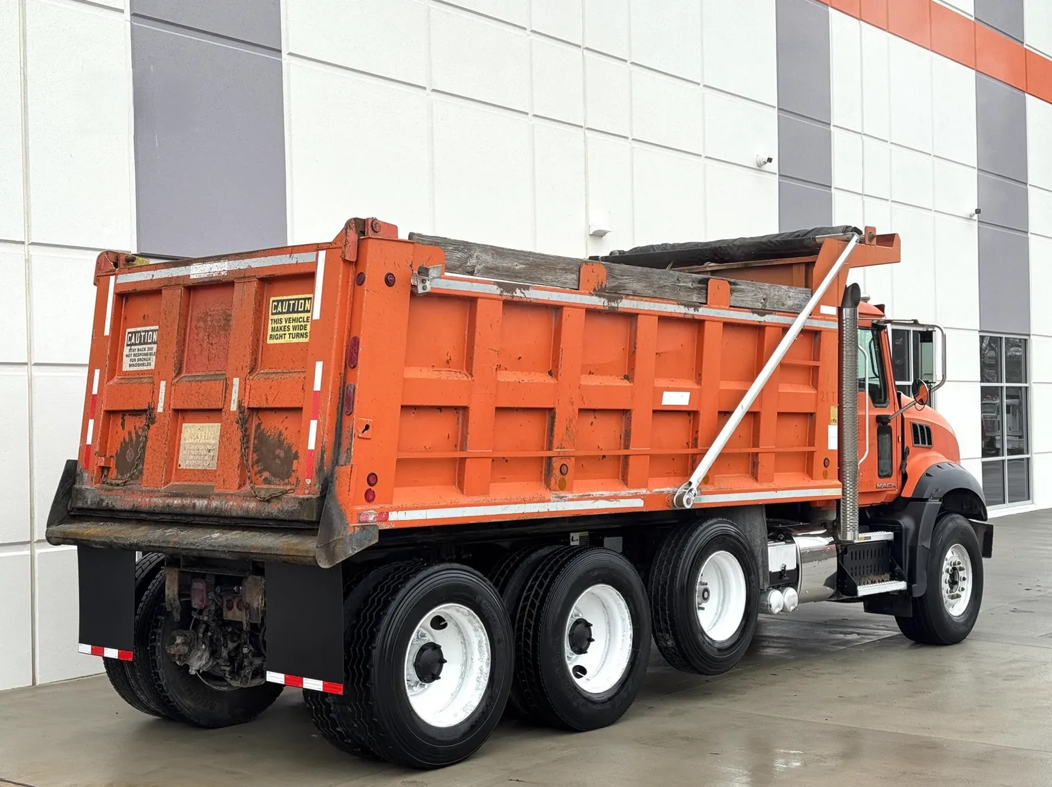 
								2016 MACK Granite GU813 full									