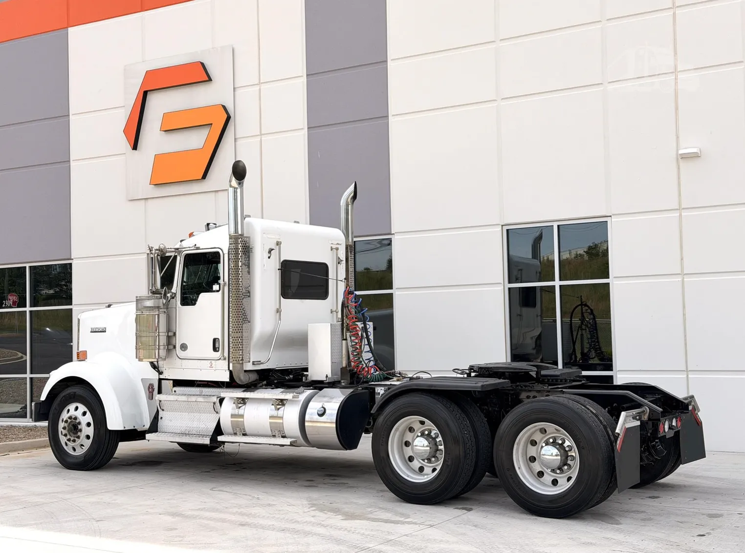 
								2019 KENWORTH W900 full									