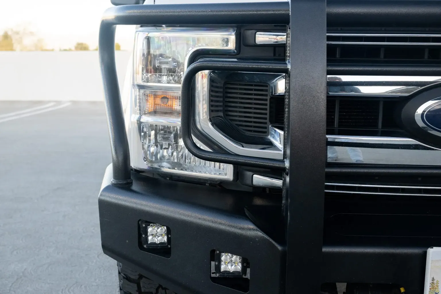 
								2020 Ford F-250 Super Duty full									
