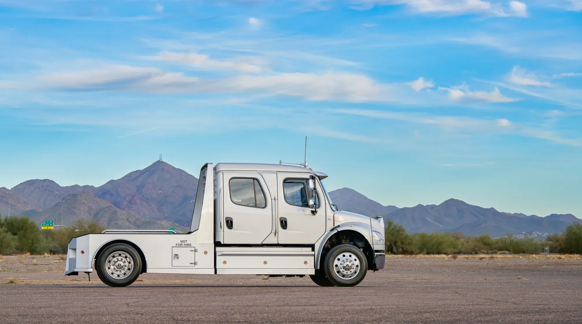 
								2020 Freightliner M2 106 full									