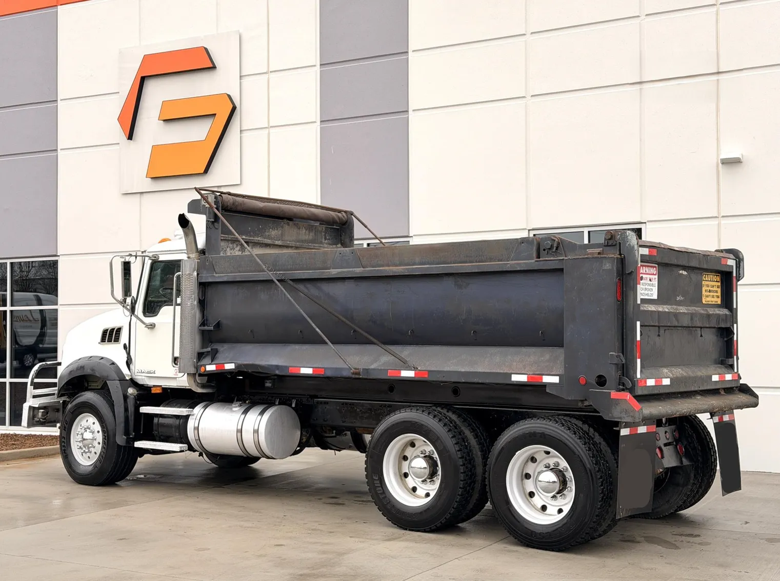 
								2006 MACK Granite CT713 full									