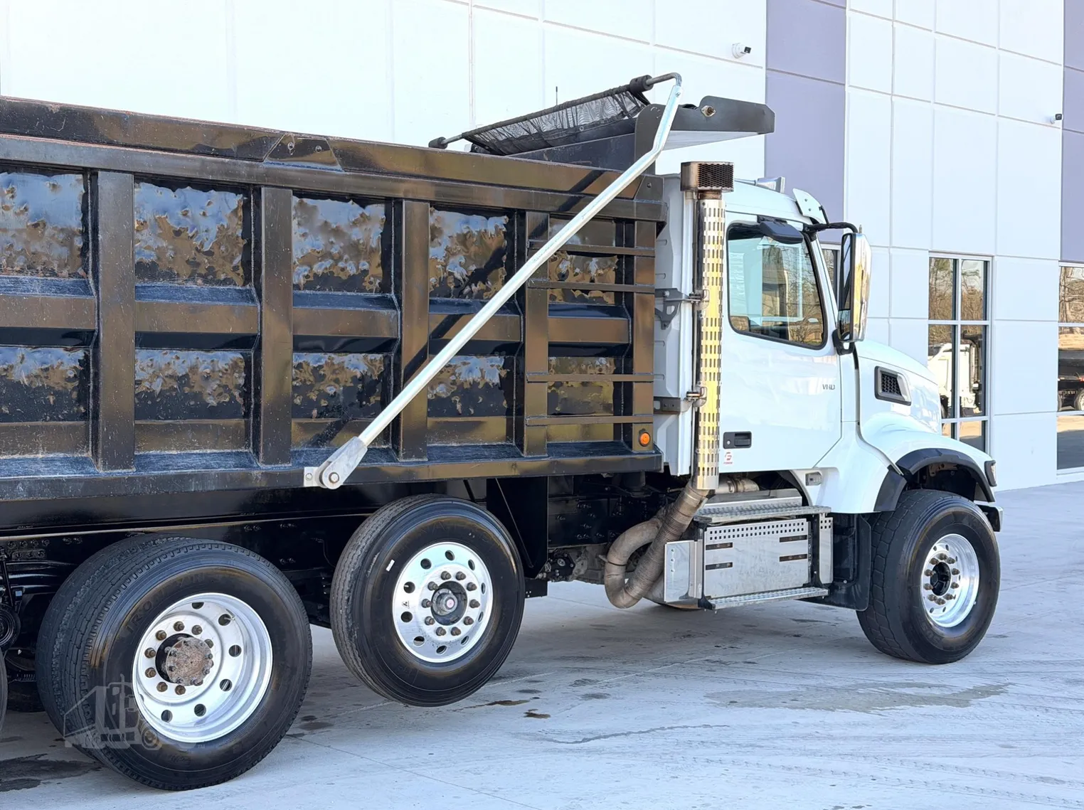 
								2022 VOLVO VHD84F200 full									